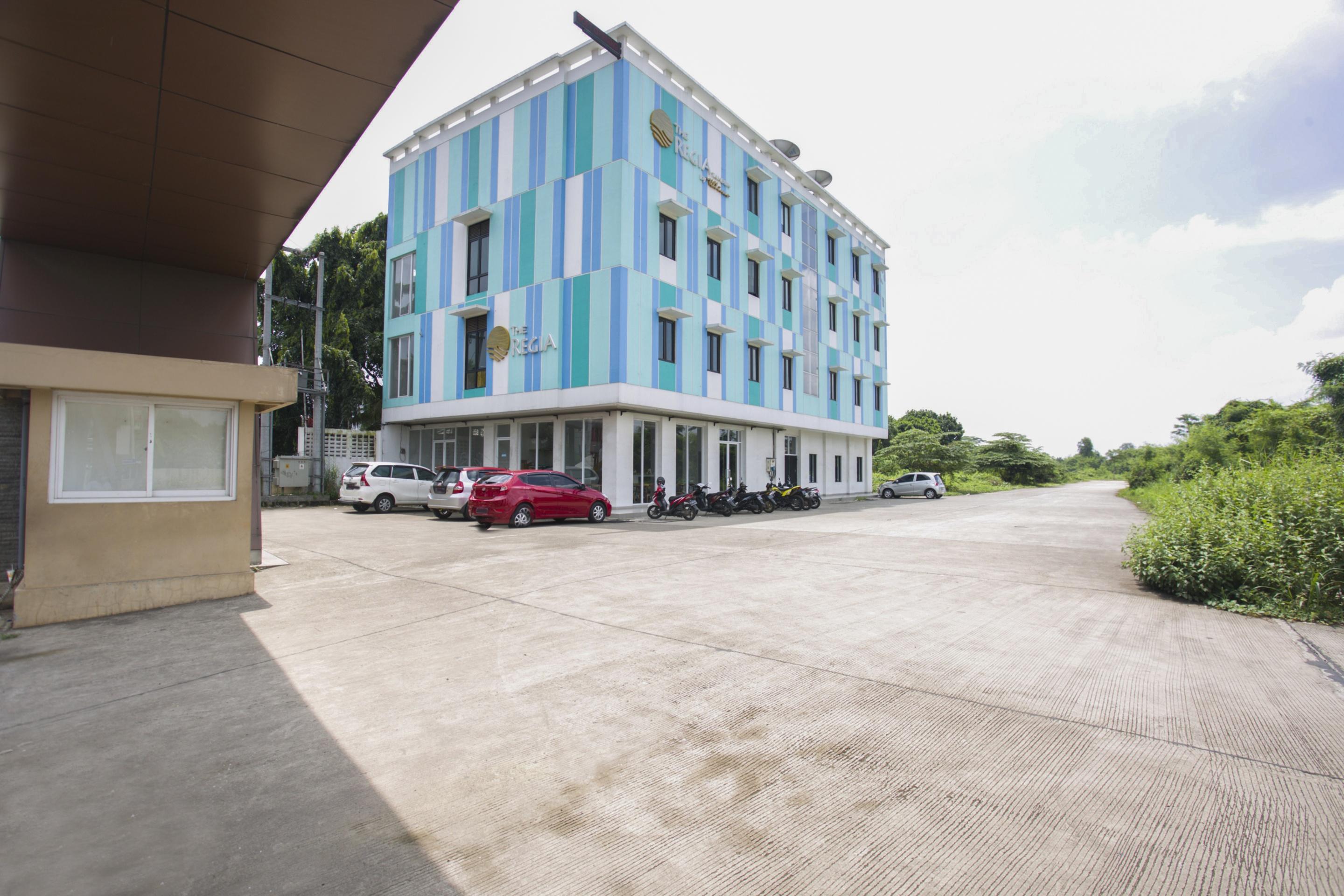 Collection O Bekasi Timur Near Gedung Juang Formerly Regia Tambun Екстериор снимка
