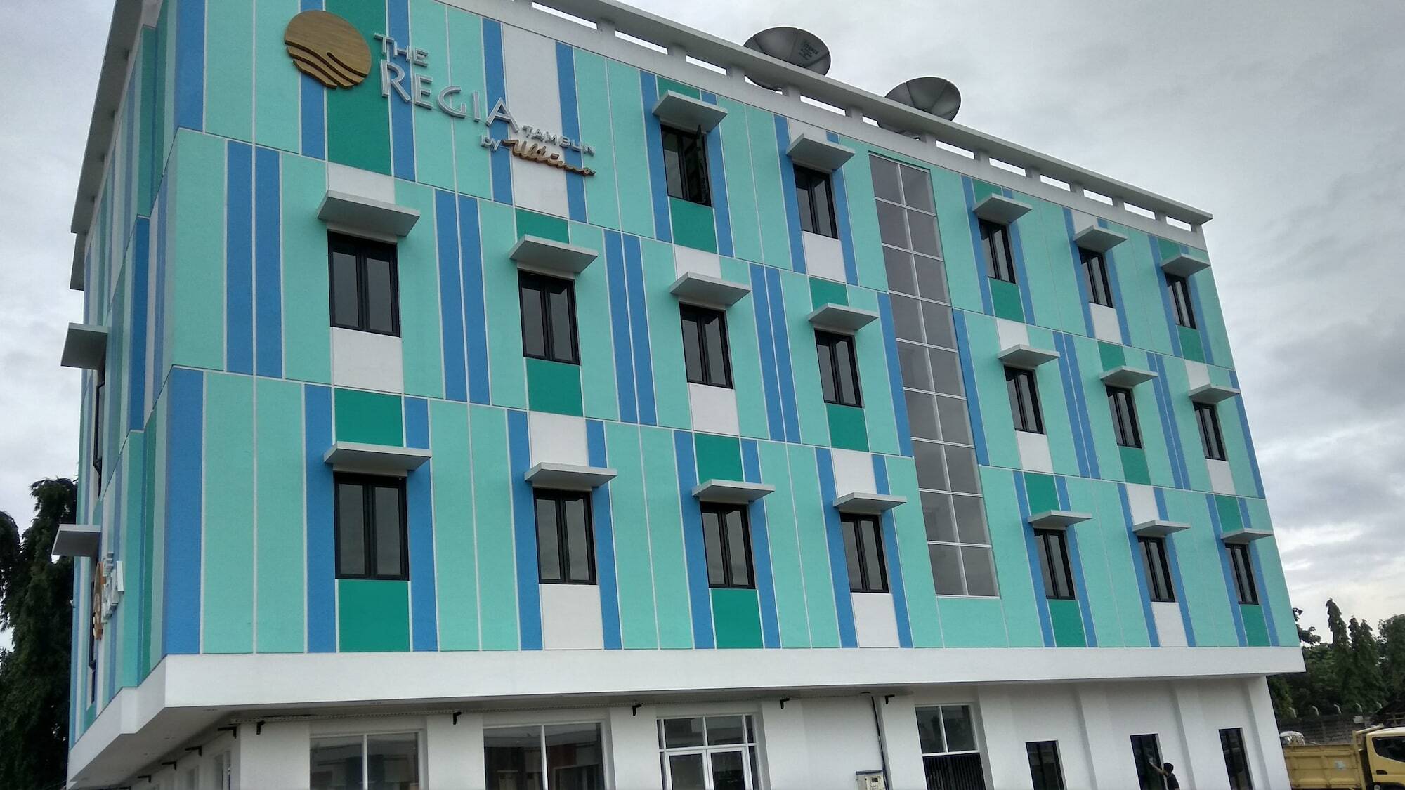 Collection O Bekasi Timur Near Gedung Juang Formerly Regia Tambun Екстериор снимка